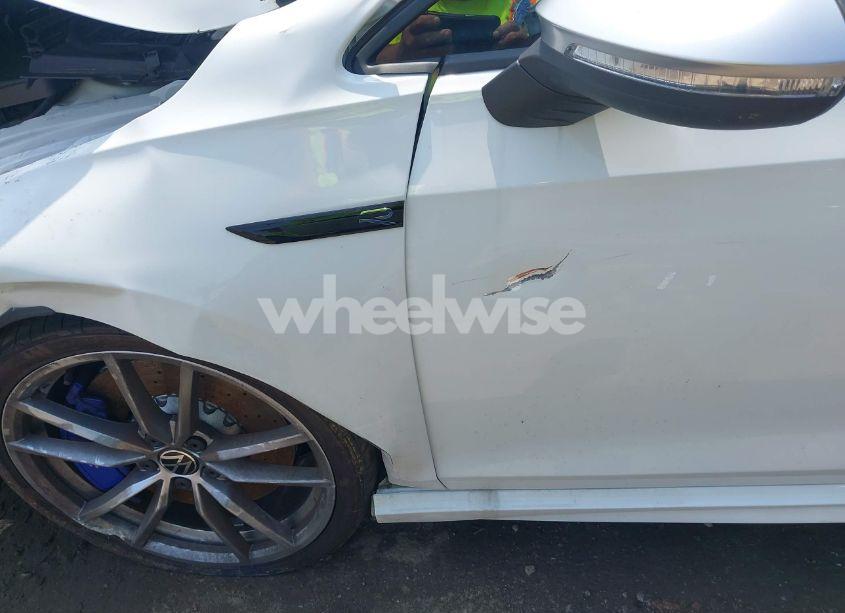 Photo 20 of 2024 Volkswagen Golf R 2.0T (VIN WVWEB7CD6RW231700)