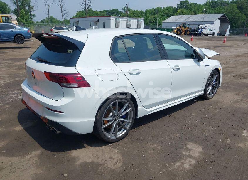 Photo 4 of 2024 Volkswagen Golf R 2.0T (VIN WVWEB7CD6RW231700)
