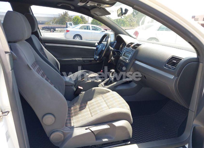 Photo 5 of 2009 Volkswagen Gti 2-DOOR (VIN WVWED71K69W122925)