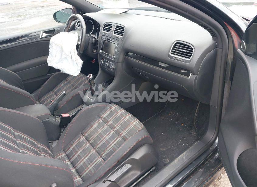 Photo 5 of 2010 Volkswagen Gti 2-DOOR (VIN WVWED7AJ5AW325199)