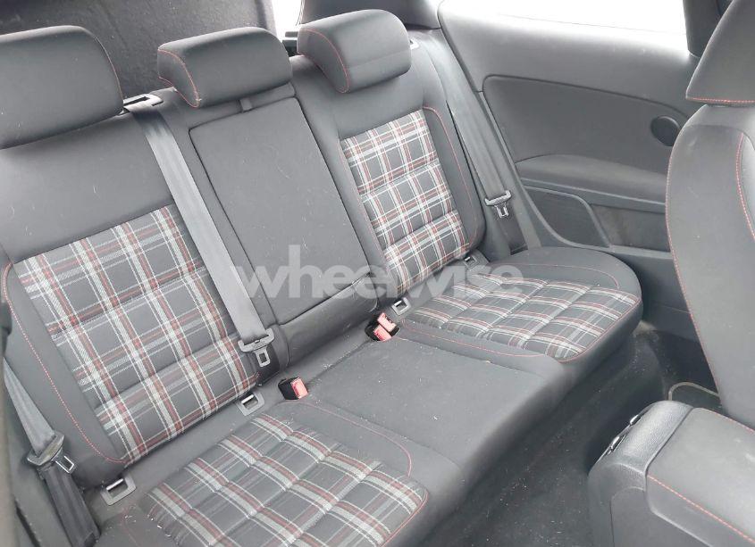 Photo 8 of 2010 Volkswagen Gti 2-DOOR (VIN WVWED7AJ5AW325199)