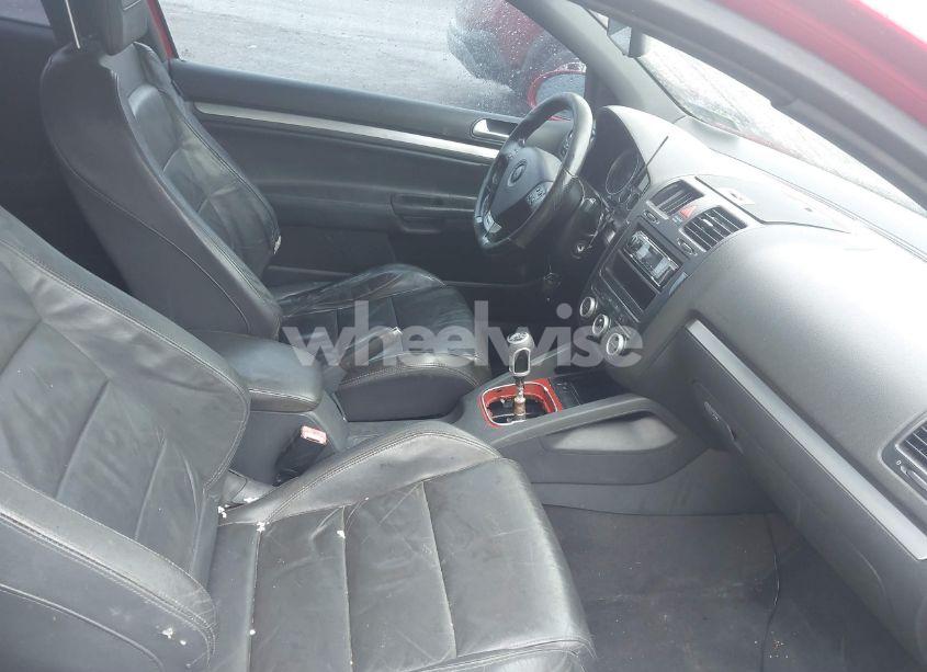 Photo 5 of 2006 Volkswagen Gti 2-DOOR (VIN WVWEV71K56W127350)