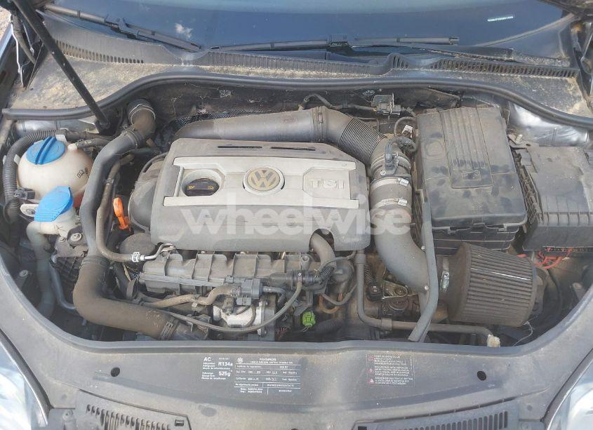 Photo 10 of 2009 Volkswagen Gti 2-DOOR (VIN WVWEV71K99W014585)