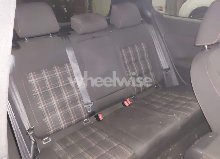 Photo 8 of 2012 Volkswagen Gti 2-DOOR (VIN WVWEV7AJ0CW234101)