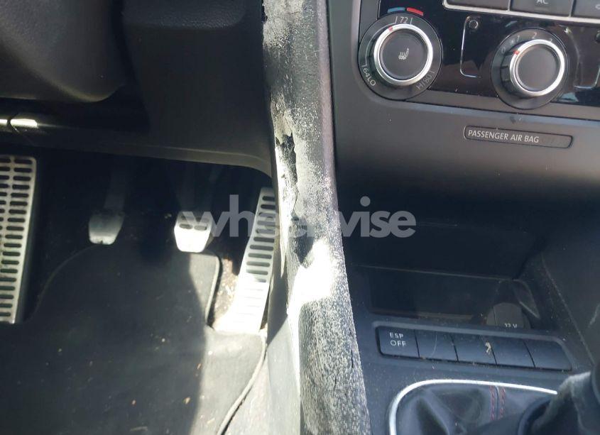 Photo 15 of 2010 Volkswagen Gti 2-DOOR (VIN WVWEV7AJ4AW394267)