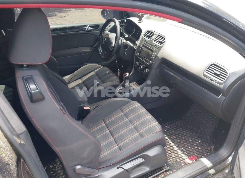 Photo 5 of 2010 Volkswagen Gti 2-DOOR (VIN WVWEV7AJ7AW178851)