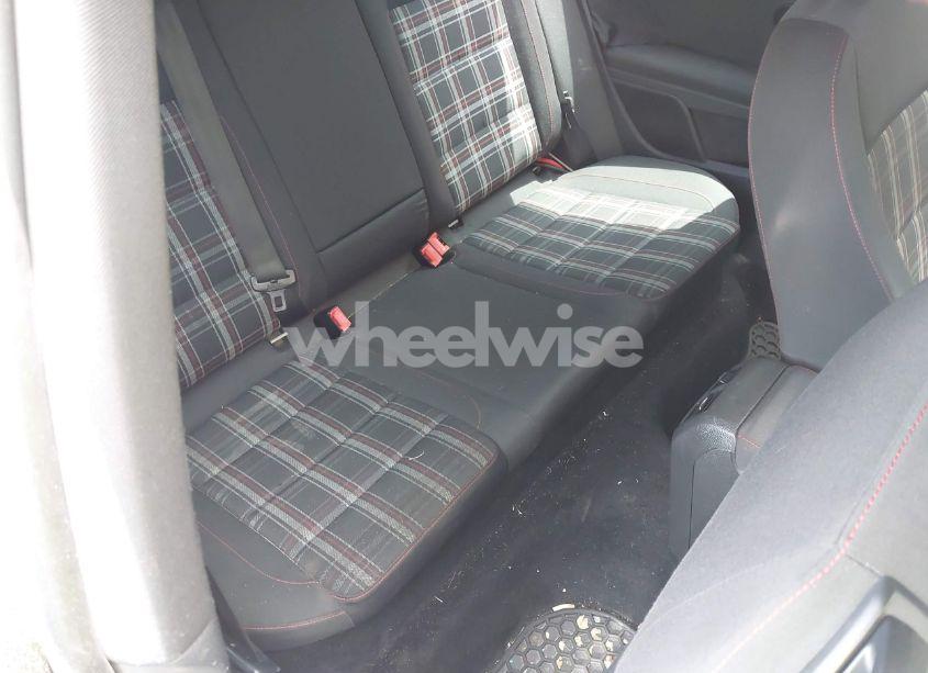 Photo 8 of 2010 Volkswagen Gti 2-DOOR (VIN WVWEV7AJ7AW178851)