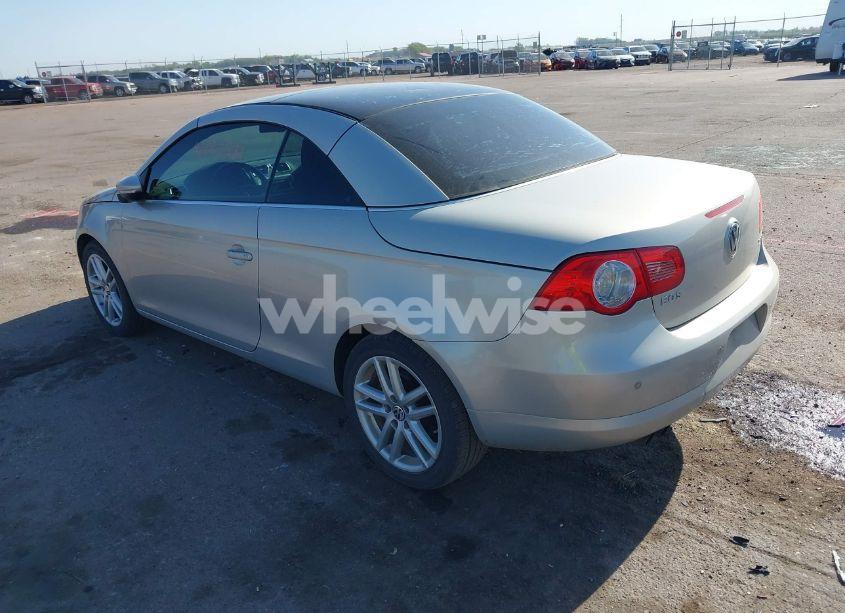 Photo 3 of 2009 Volkswagen Eos LUX (VIN WVWFA71F09V013768)
