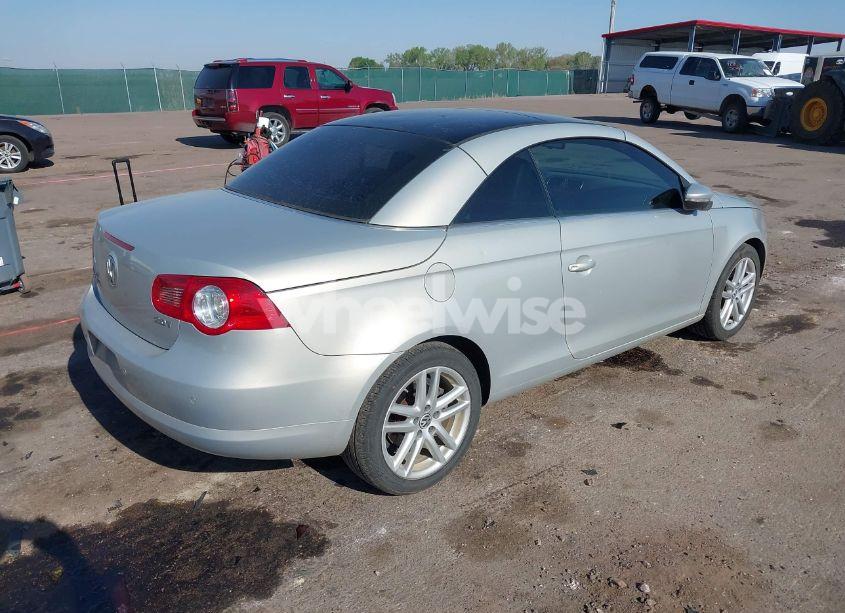 Photo 4 of 2009 Volkswagen Eos LUX (VIN WVWFA71F09V013768)