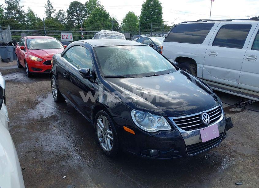 2010 Volkswagen Eos LUX (VIN WVWFA7AH1AV025675) main photo