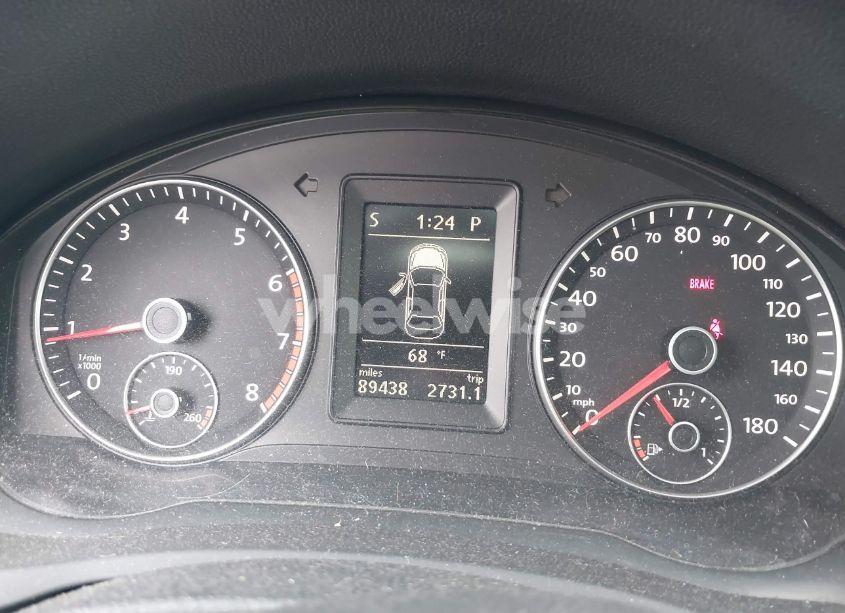 Photo 7 of 2010 Volkswagen Eos LUX (VIN WVWFA7AH9AV008865)