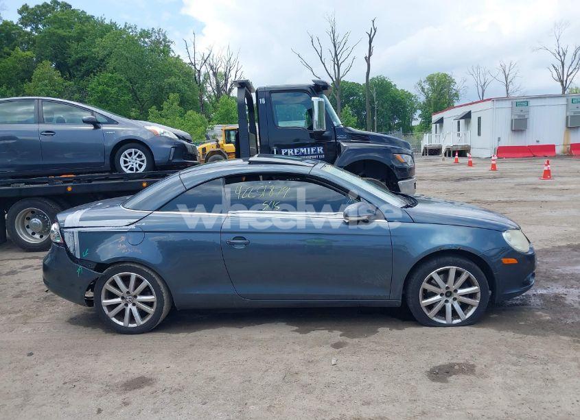 Photo 13 of 2007 Volkswagen Eos 3.2L (VIN WVWFB71F27V027570)