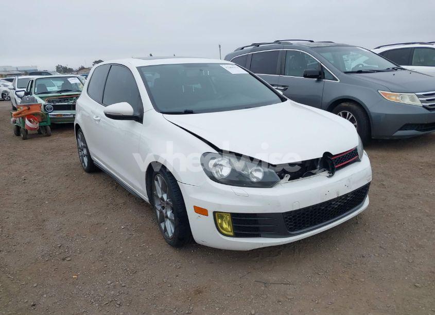 2013 Volkswagen Gti 2-DOOR (VIN WVWFD7AJ3DW126502) main photo