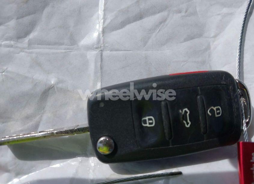 Photo 11 of 2011 Volkswagen Gti 2-DOOR (VIN WVWFD7AJ9BW088903)