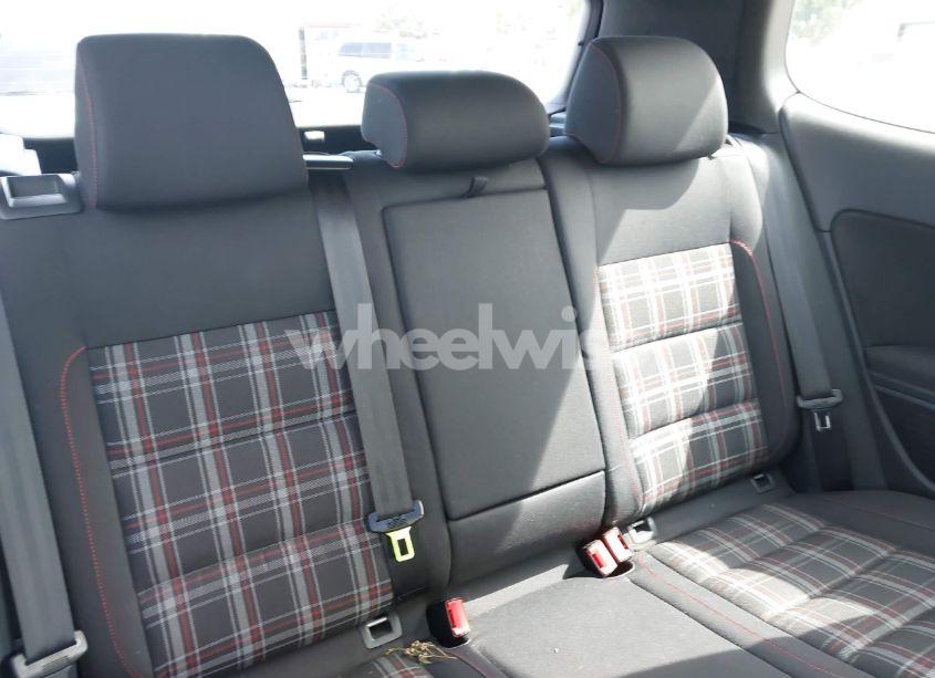 Photo 8 of 2011 Volkswagen Gti 2-DOOR (VIN WVWFD7AJ9BW088903)