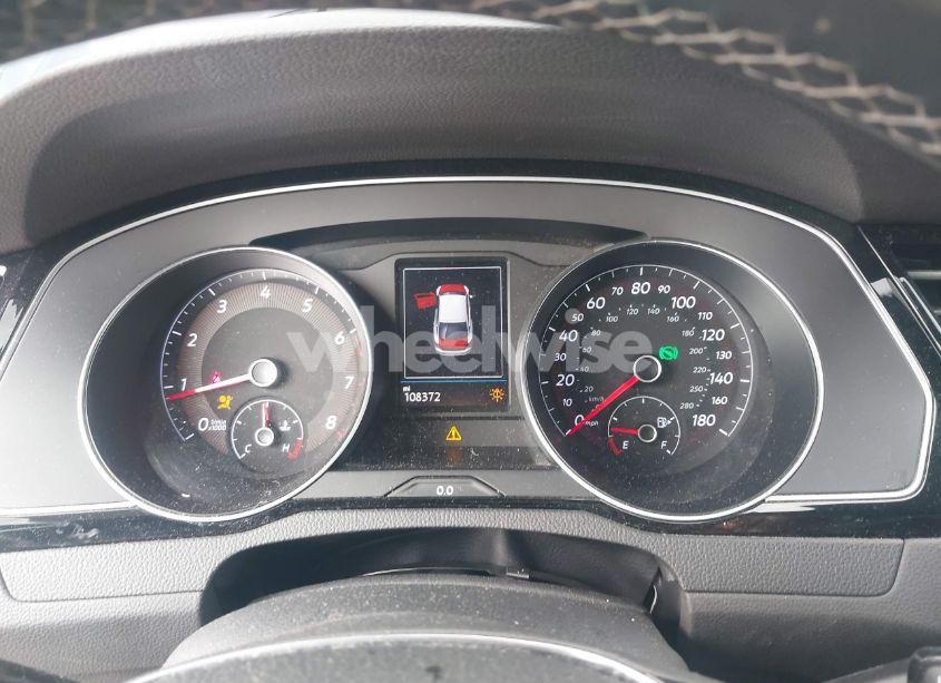 Photo 7 of 2019 Volkswagen Arteon 2.0T SE R-LINE (VIN WVWFR7AN8KE031697)