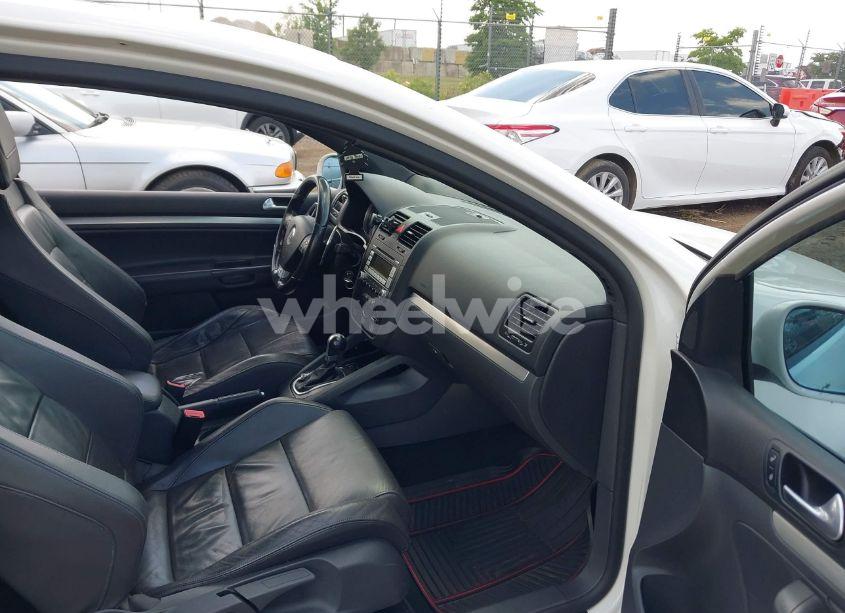 Photo 5 of 2008 Volkswagen Gti 2-DOOR (VIN WVWFV71K18W170042)