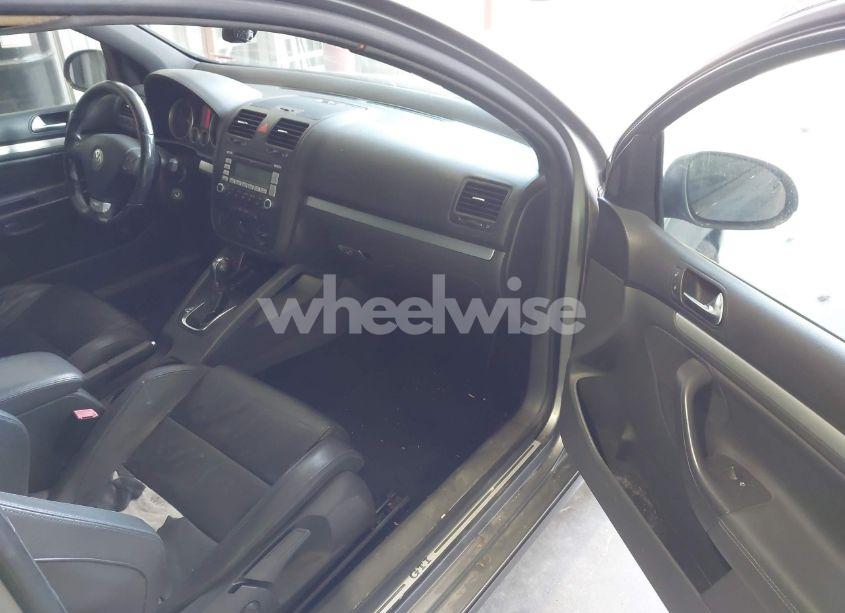 Photo 5 of 2009 Volkswagen Gti 2-DOOR (VIN WVWFV71K99W140613)