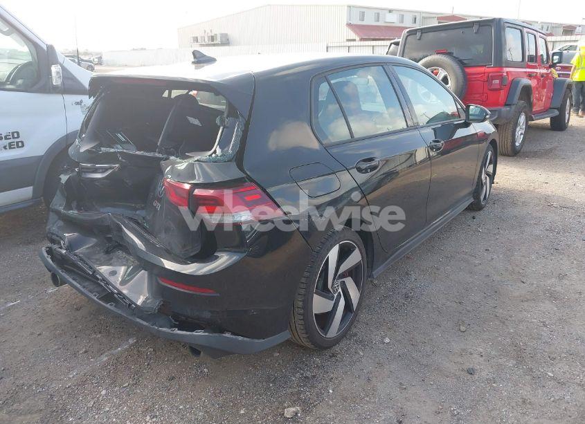 Photo 4 of 2024 Volkswagen Golf GTI 2.0T S (VIN WVWGA7CD7RW219356)