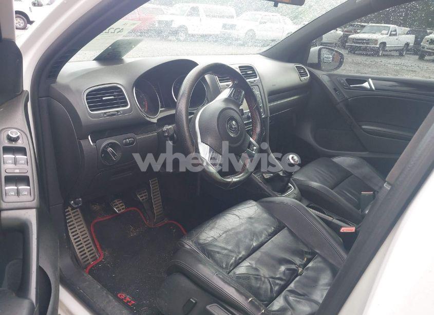 Photo 5 of 2014 Volkswagen Gti DRIVER'S EDITION (VIN WVWGD7AJ3EW001814)