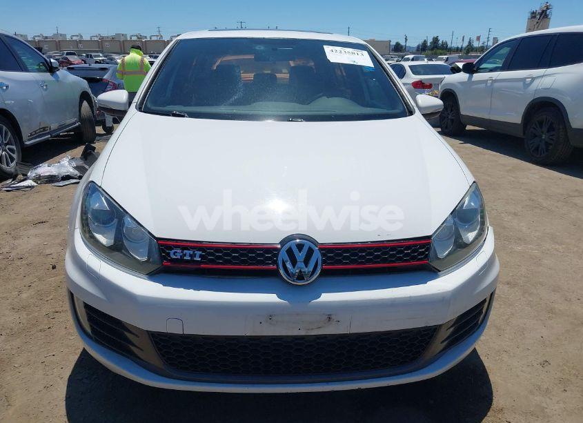 Photo 12 of 2014 Volkswagen Gti DRIVER'S EDITION (VIN WVWGD7AJ4EW000302)