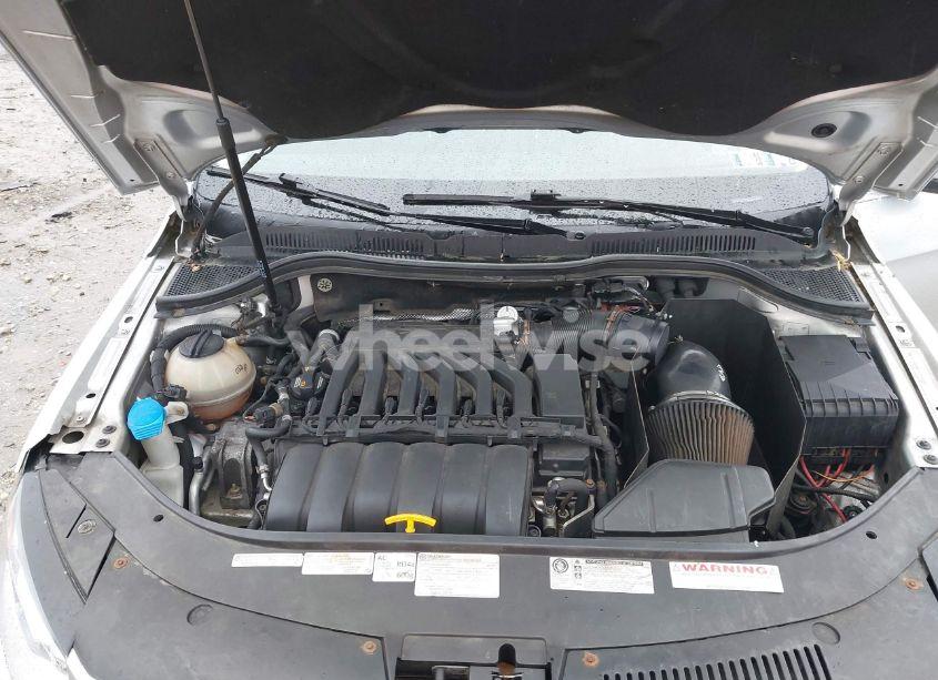 Photo 10 of 2013 Volkswagen Cc 3.6L VR6 EXECUTIVE (VIN WVWGU7AN1DE511134)