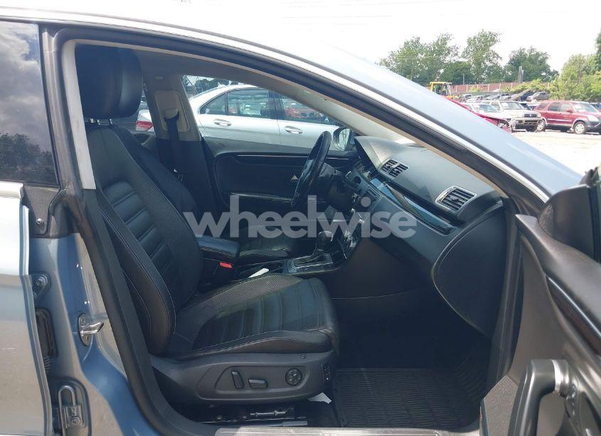 Photo 5 of 2013 Volkswagen Cc 3.6L VR6 EXECUTIVE (VIN WVWGU7AN3DE524175)