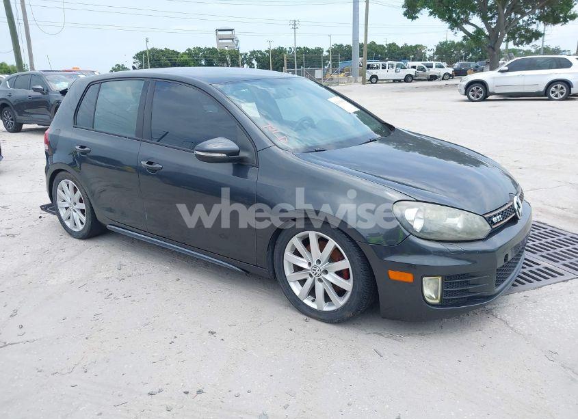 2010 Volkswagen Gti 4-DOOR (VIN WVWGV7AJ1AW264214) main photo