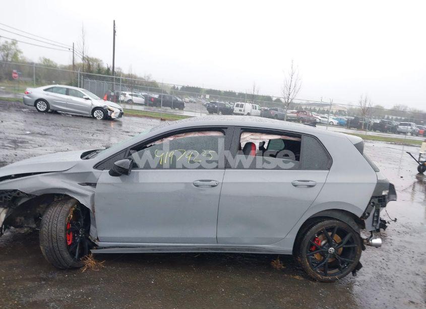 Photo 14 of 2024 Volkswagen Golf GTI 2.0T 380 S (VIN WVWHA7CD1RW135781)