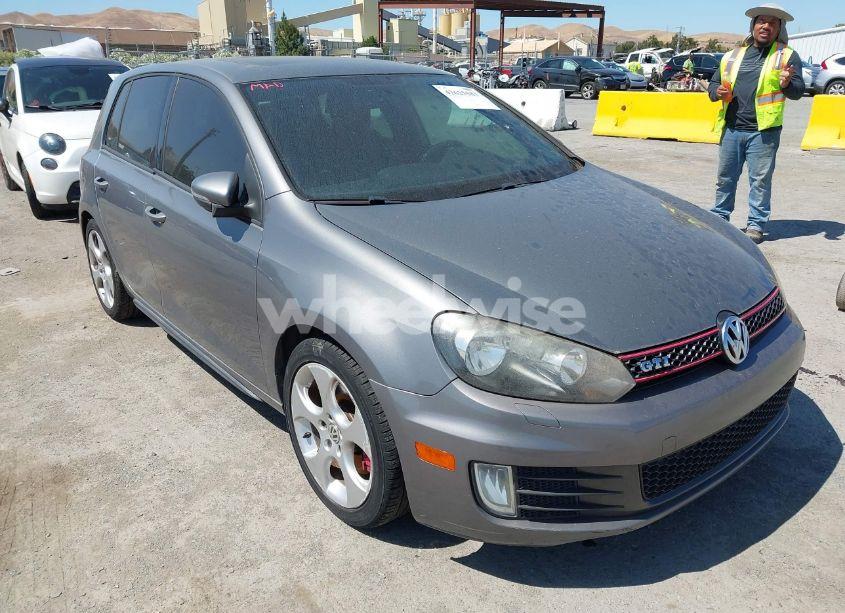 2010 Volkswagen Gti 4-DOOR (VIN WVWHD7AJXAW308041) main photo