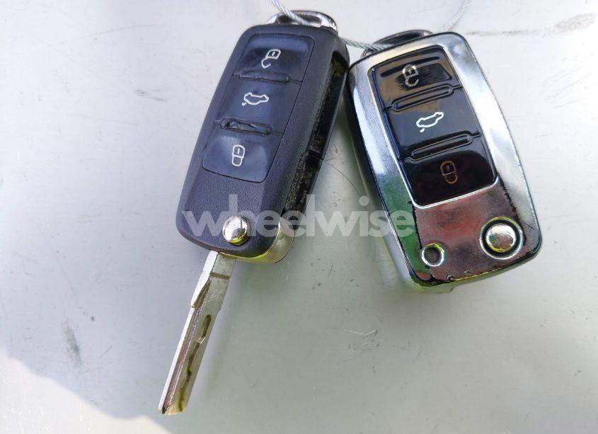 Photo 11 of 2010 Volkswagen Gti 4-DOOR (VIN WVWHD7AJXAW308041)