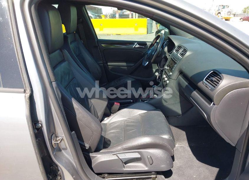 Photo 5 of 2010 Volkswagen Gti 4-DOOR (VIN WVWHD7AJXAW308041)