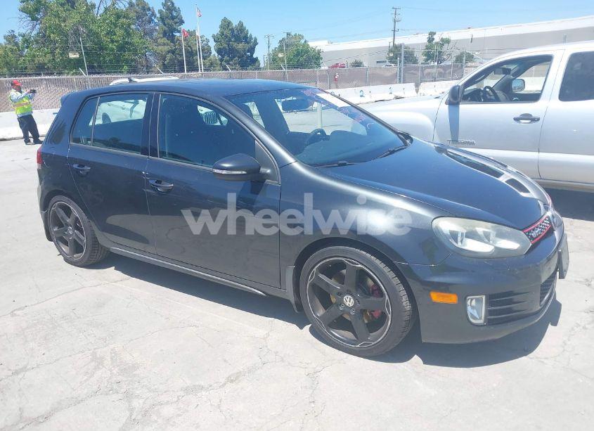 2010 Volkswagen Gti 4-DOOR (VIN WVWHD9AJ0AW283372) main photo