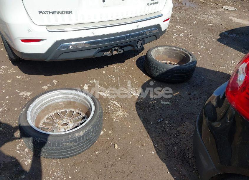 Photo 12 of 2009 Volkswagen Gti 4-DOOR (VIN WVWHV71K09W140637)