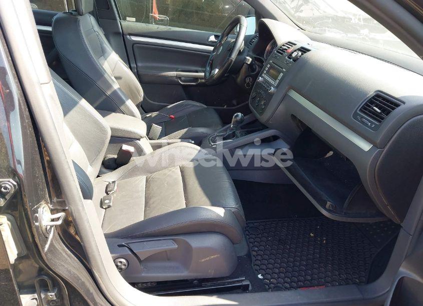 Photo 5 of 2009 Volkswagen Gti 4-DOOR (VIN WVWHV71K09W140637)