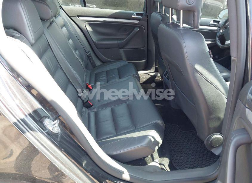 Photo 8 of 2009 Volkswagen Gti 4-DOOR (VIN WVWHV71K09W140637)