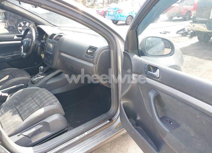 Photo 5 of 2008 Volkswagen Gti 4-DOOR (VIN WVWHV71KX8W187401)