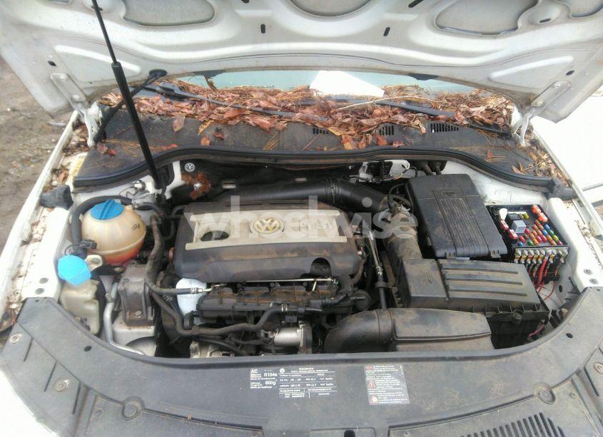 Photo 10 of 2009 Volkswagen Passat KOMFORT (VIN WVWJK73C39P035391)