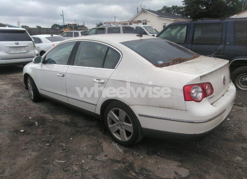 Photo 3 of 2009 Volkswagen Passat KOMFORT (VIN WVWJK73C39P035391)