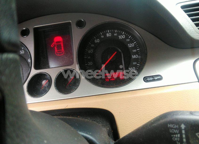 Photo 7 of 2009 Volkswagen Passat KOMFORT (VIN WVWJK73C39P035391)