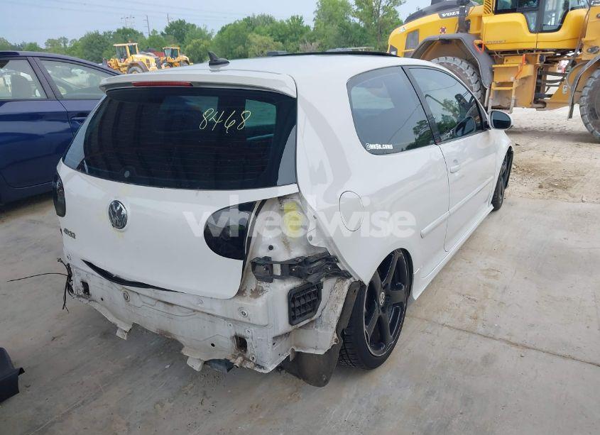 Photo 4 of 2008 Volkswagen R32 (VIN WVWKC71K38W158415)