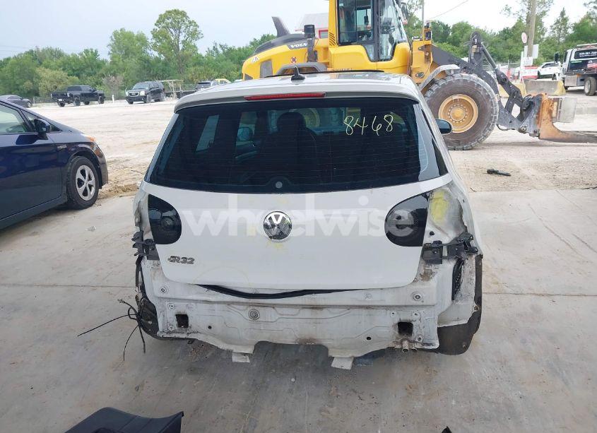 Photo 6 of 2008 Volkswagen R32 (VIN WVWKC71K38W158415)