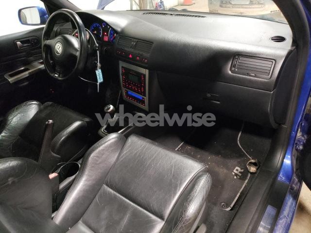 Photo 4 of 2004 VOLKSWAGEN R32 (VIN WVWKG61J94D075583)