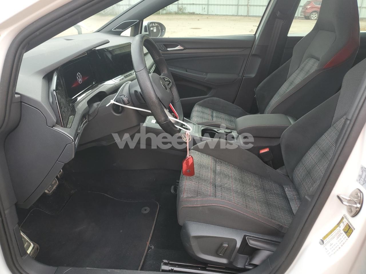 Photo 7 of 2022 VOLKSWAGEN GTI SE (VIN WVWL87CD8NW158278)