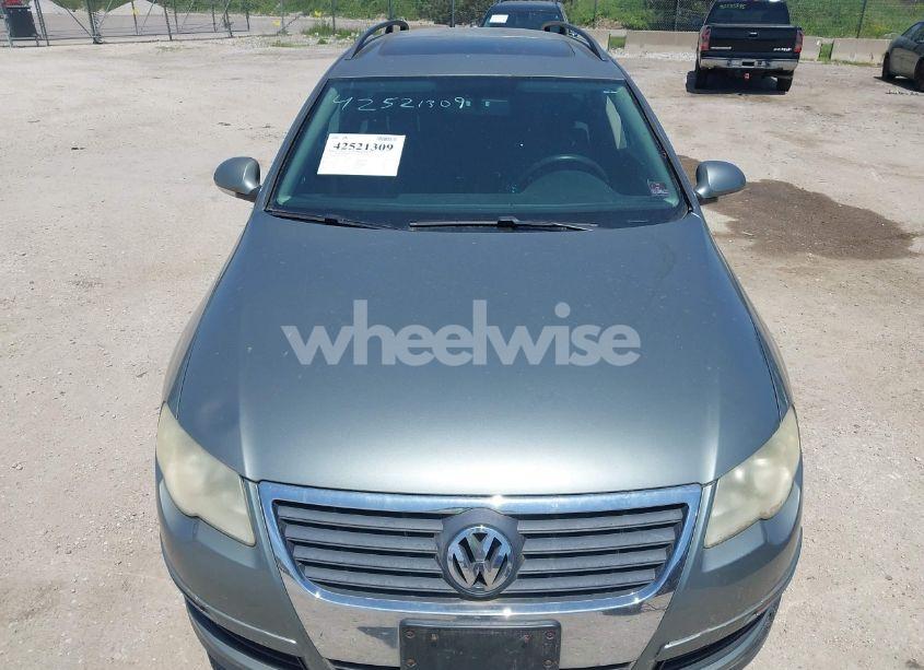 Photo 12 of 2007 Volkswagen Passat 2.0T (VIN WVWLK73C07E004293)