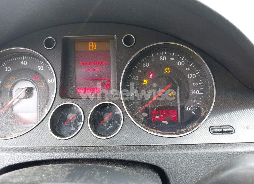 Photo 7 of 2007 Volkswagen Passat 2.0T (VIN WVWLK73C87E005532)