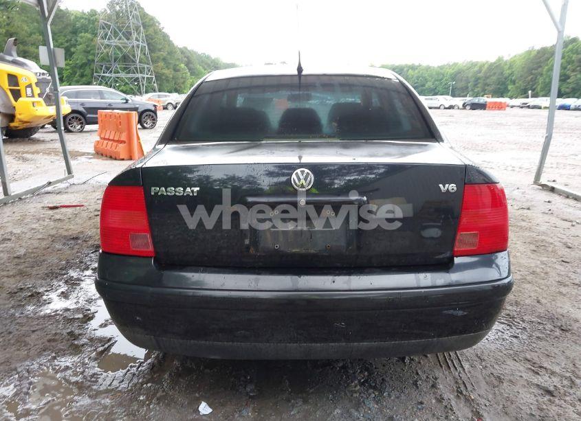 Photo 16 of 1999 Volkswagen Passat GLS V6 (VIN WVWMD63B2XE351611)