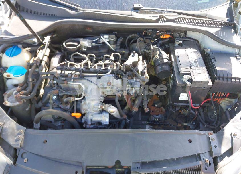 Photo 10 of 2012 Volkswagen Golf TDI 2-DOOR (VIN WVWMM7AJXCW111761)