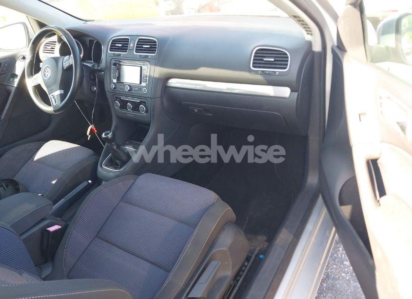 Photo 5 of 2012 Volkswagen Golf TDI 2-DOOR (VIN WVWMM7AJXCW111761)