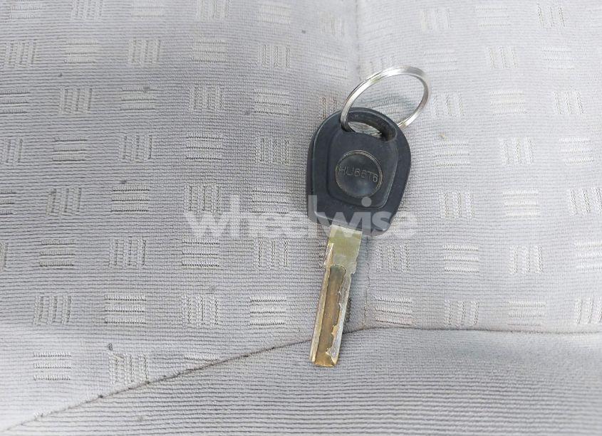 Photo 11 of 2003 Volkswagen Passat GLS (VIN WVWPD63B43E004420)